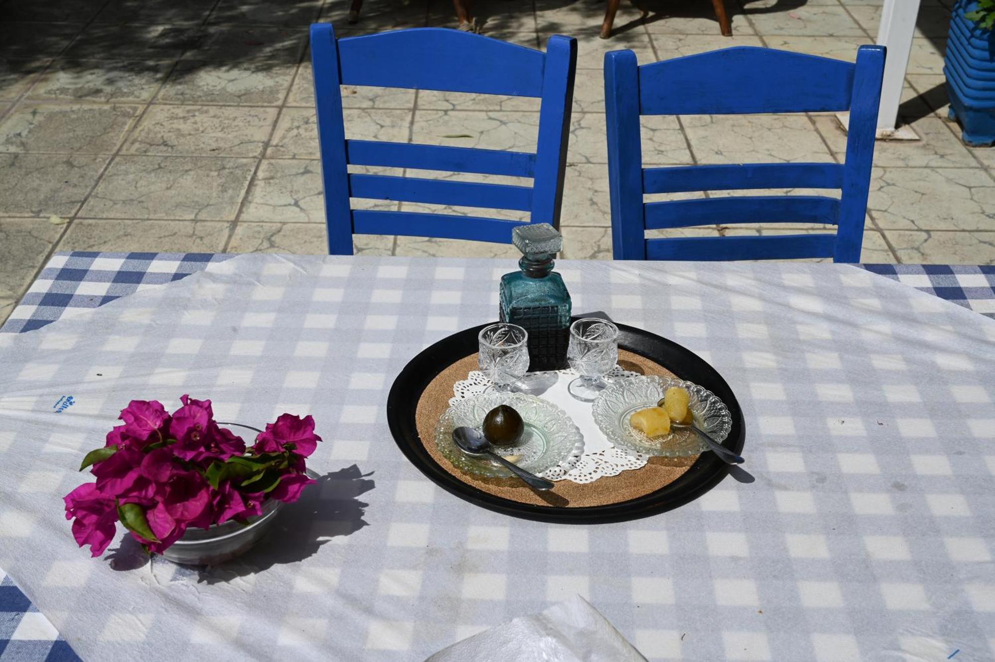 Hotel Avra Nea Epidhavros Exteriör bild