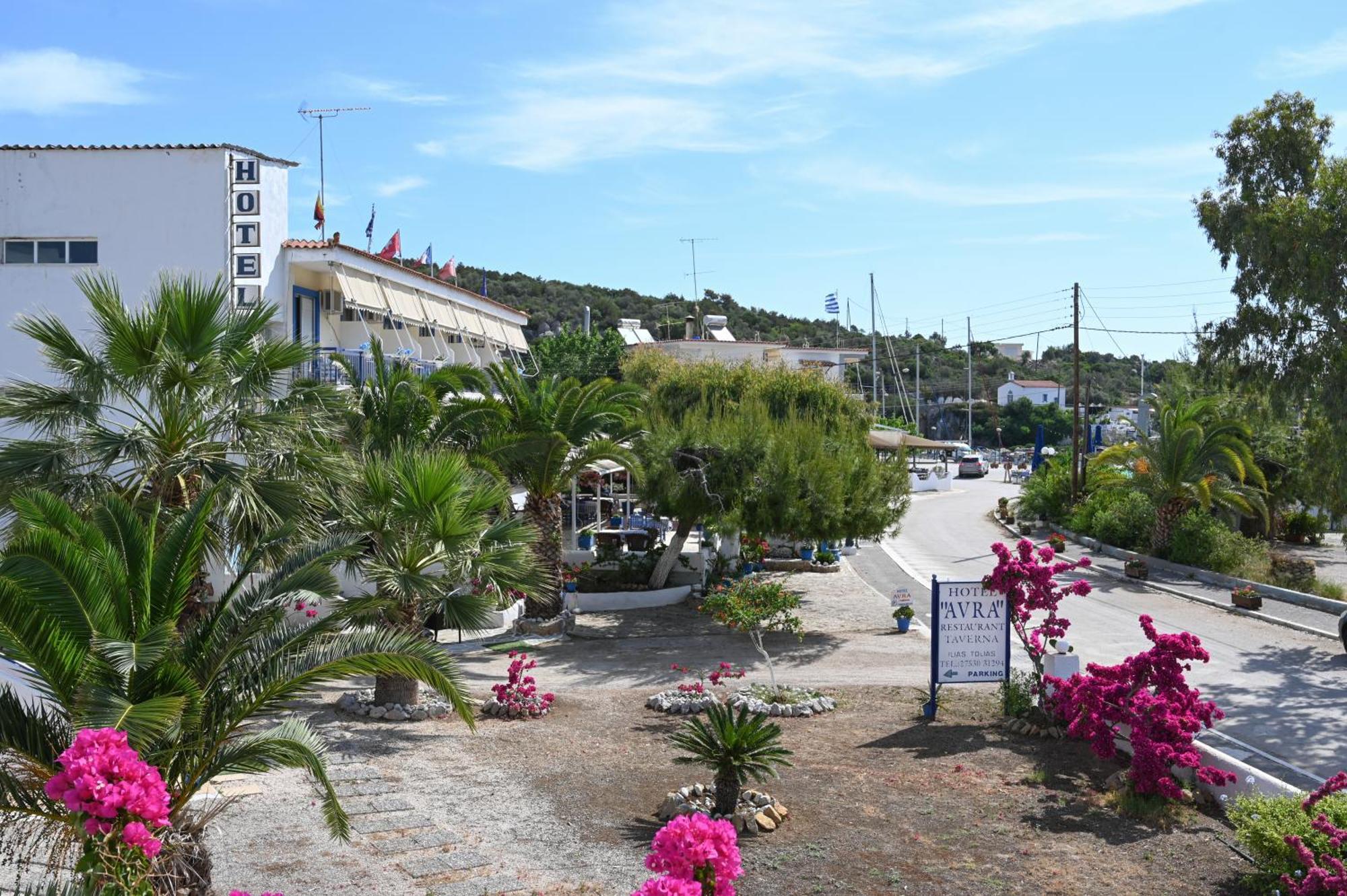 Hotel Avra Nea Epidhavros Exteriör bild