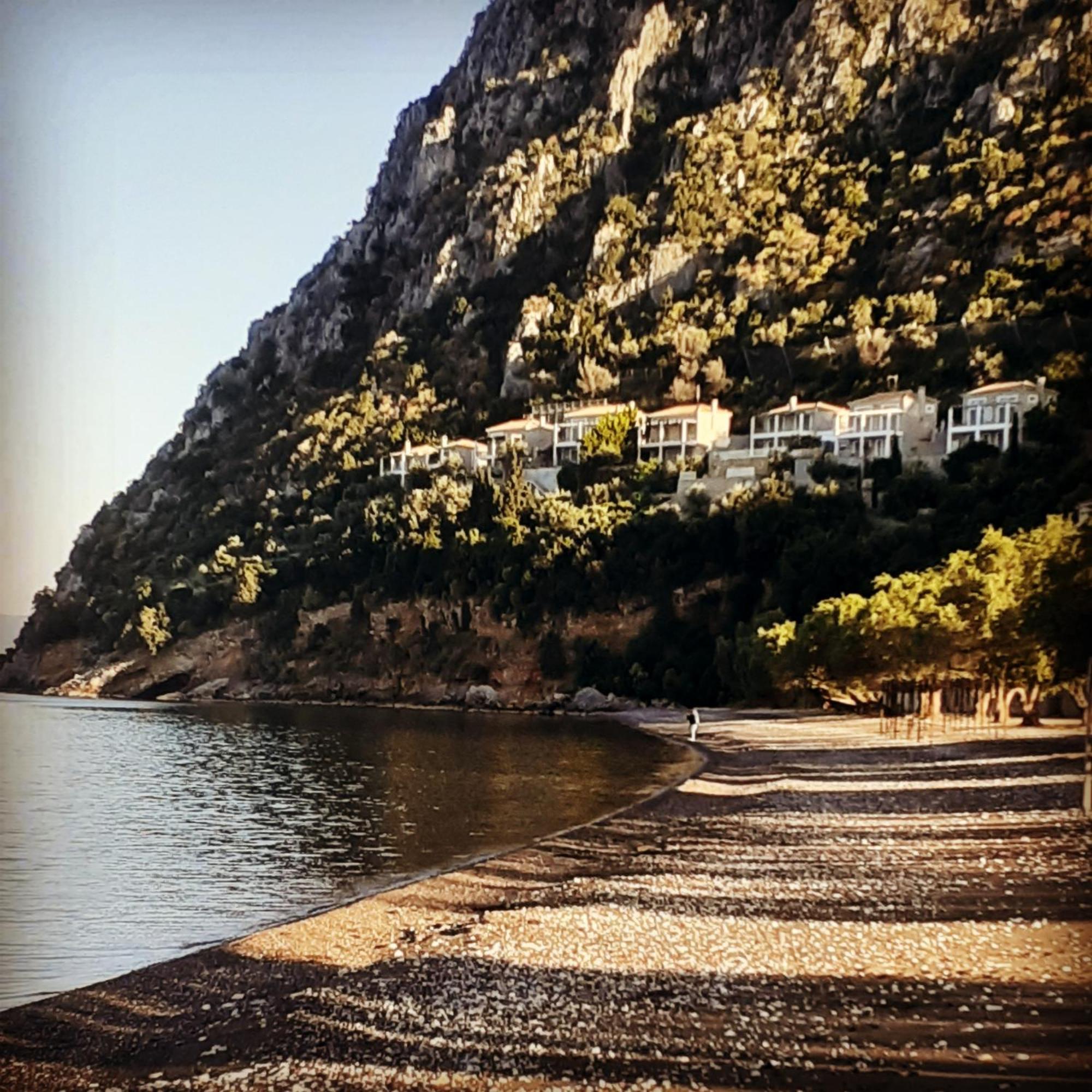 Hotel Avra Nea Epidhavros Exteriör bild